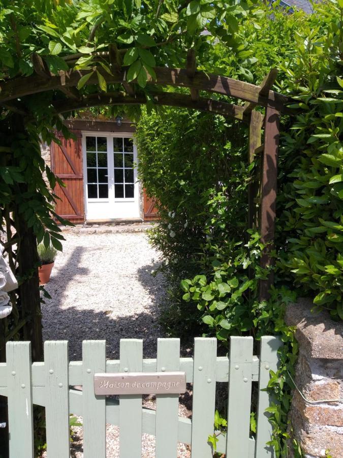 La Sauniere - Chez Helene - Gites En Baie Champeaux 外观 照片